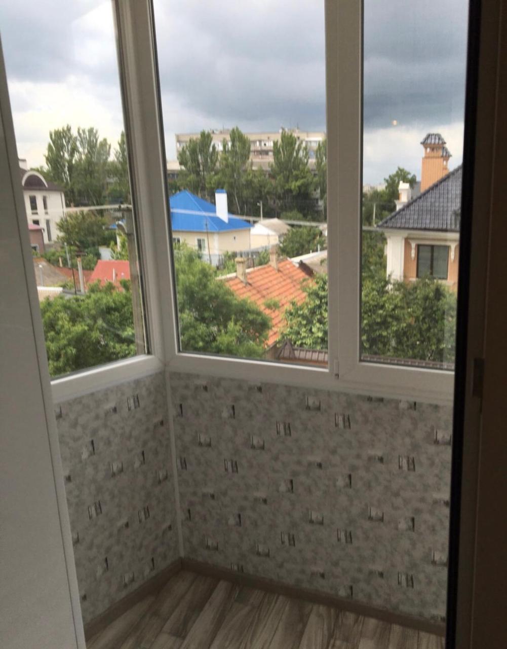 Red Apartment 2019 Very Centre Херсон Екстер'єр фото